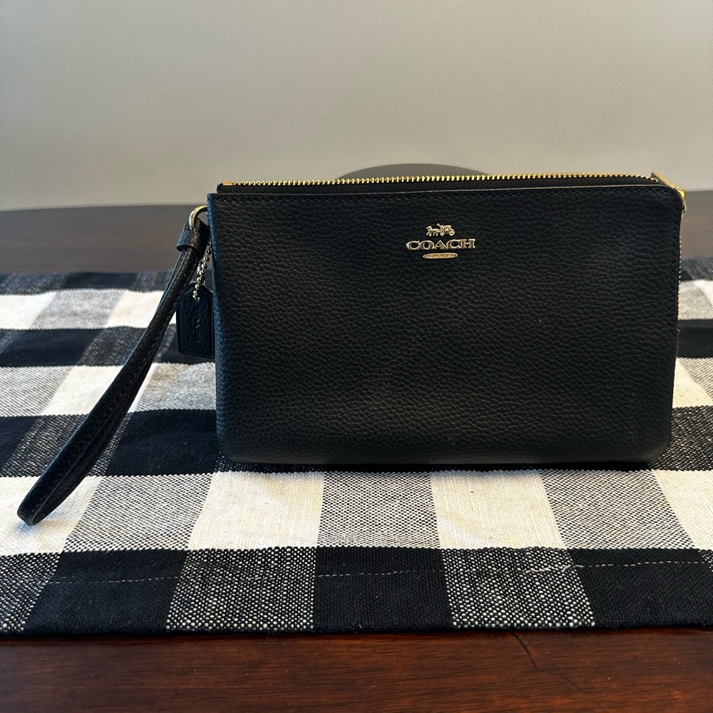 Black Coach wristlet